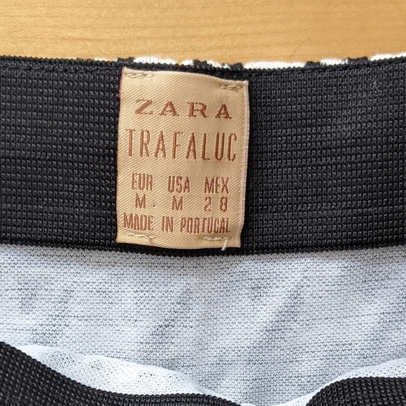 ZARA houndstooth mini skirt black white size Medium L1 - Picture 2 of 7